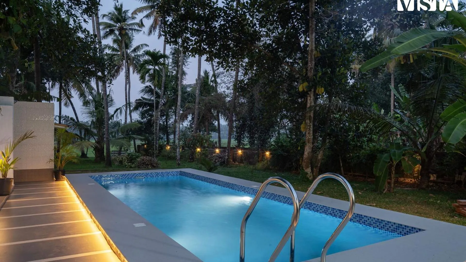 Villa Stayvista At Nature Nook With Pvt Pool & Terrace Access Thrissur India